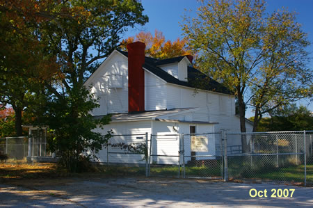 The Barrett House. It was not open for inspection as of January 2009.